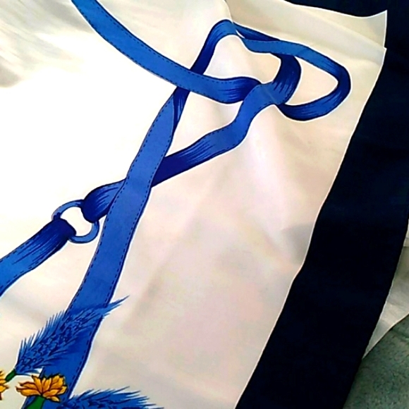 Gucci Royal Ascot Hat Racing Stirrups Themed Silk - Picture 4 of 11